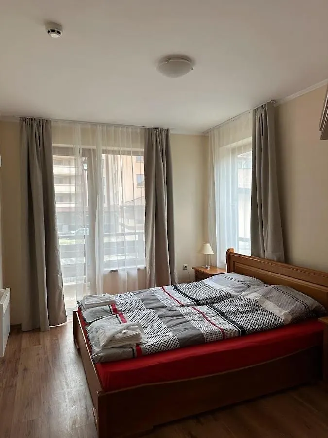 Lovely 1-Bedroom Apartment 120M From The Ski Lift Bansko Bulgarien